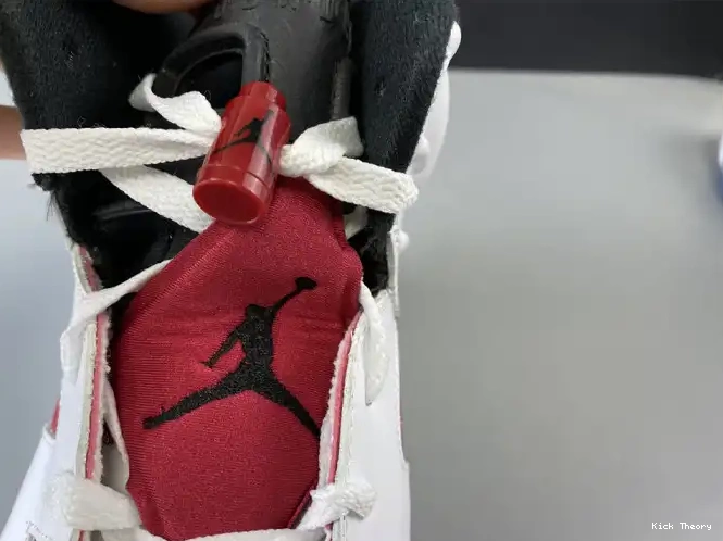 Kick Theory RETRO 2014 JORDAN 6 384664-160 AIR 'CARMINE' 0503